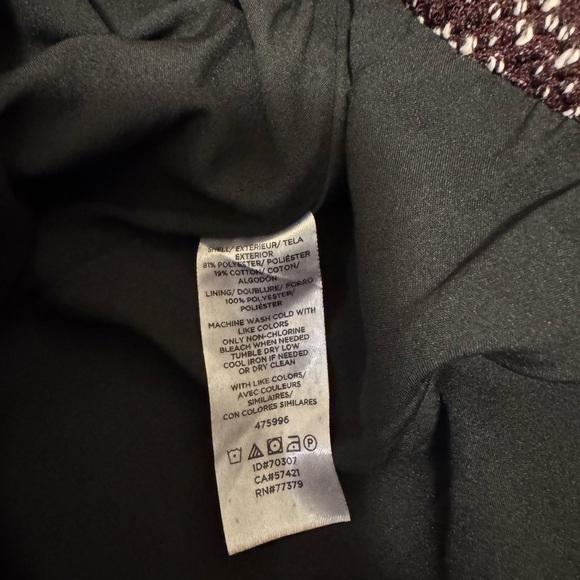 Elegant Black and White Knit Skirt - Picture 6 of 6